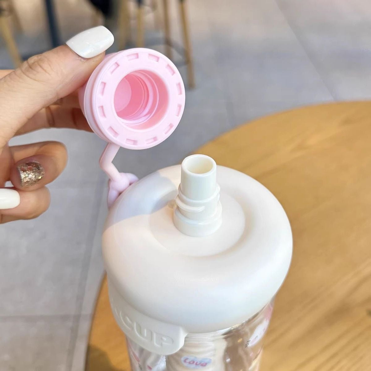 一二布布600毫升吸管隔水水杯Bubu Dudu 600ml Water Cup